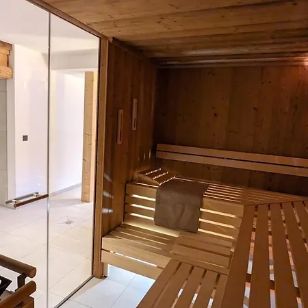 Grosses Gruppenhaus - Ideal Fuer Familien & Retreats *